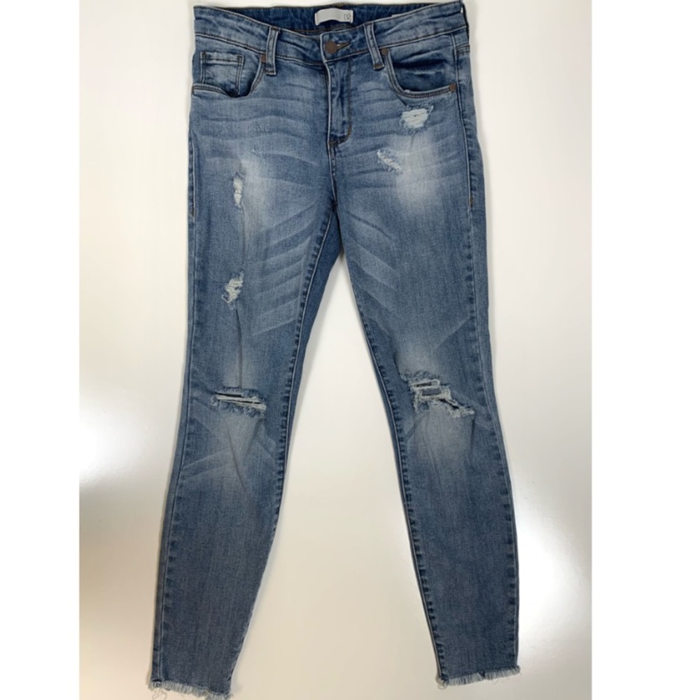 BP SZ 26 Distressed Ripped Knee Jeans Frayed Ankle